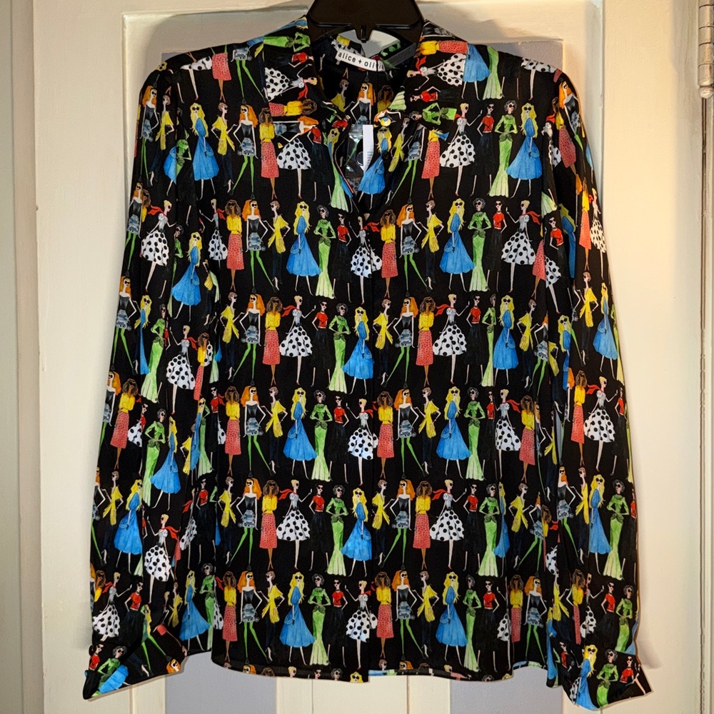 Alice + Olivia Willa Staceface Silk Button Up Shirt - Picture 4 of 8